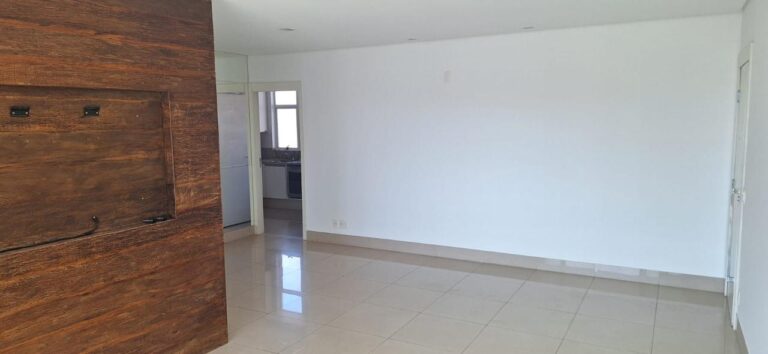 WhatsApp Image 2024-10-14 at 09.20.14 (1)