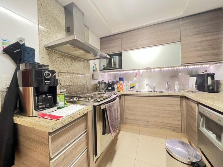 WhatsApp Image 2024-10-14 at 09.24.03 (1)