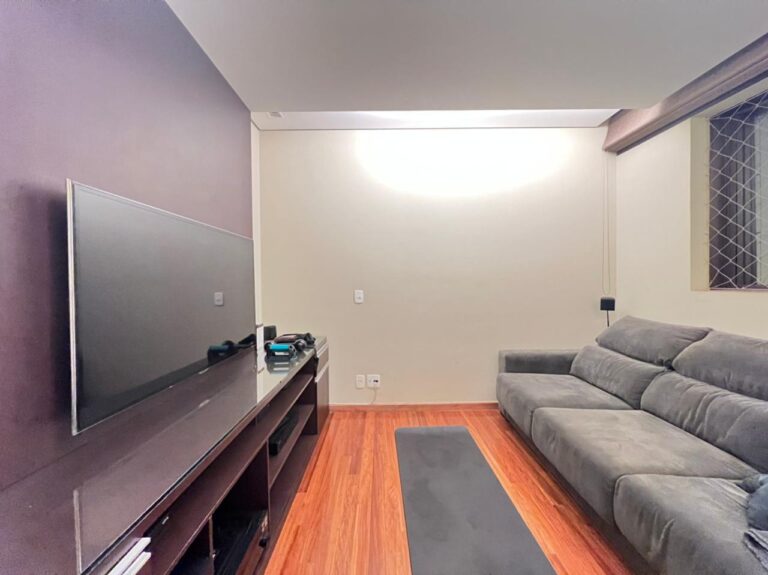 WhatsApp Image 2024-10-14 at 09.24.04 (1)