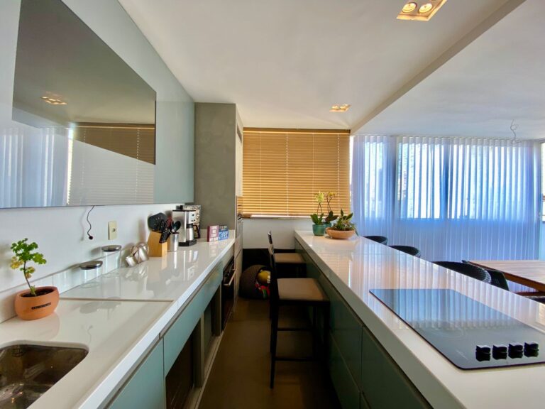 WhatsApp Image 2024-10-14 at 09.28.28