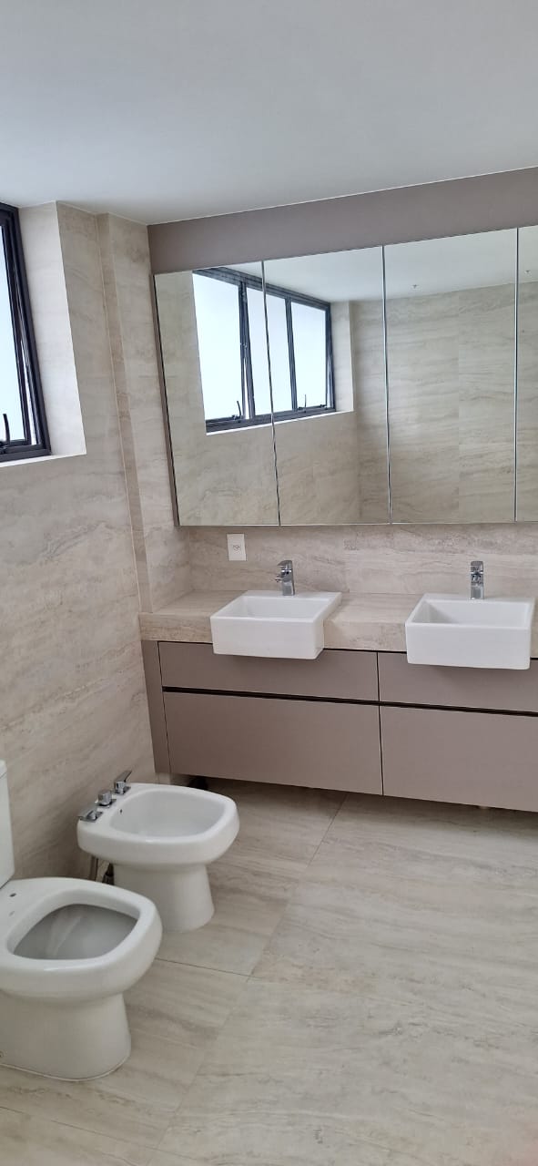 WhatsApp Image 2025-01-02 at 21.33.56