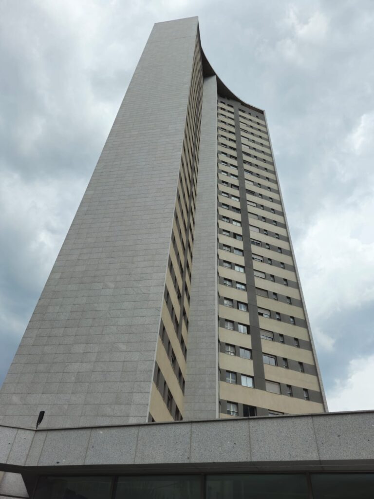 WhatsApp Image 2025-01-21 at 19.41.32