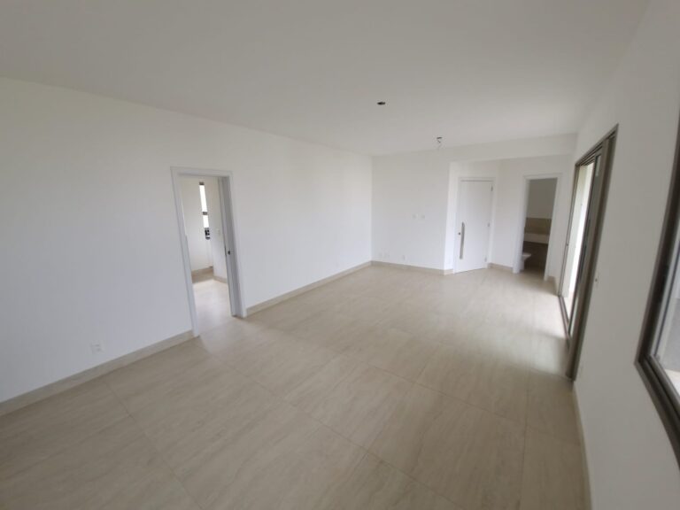 WhatsApp Image 2025-01-21 at 19.41.47